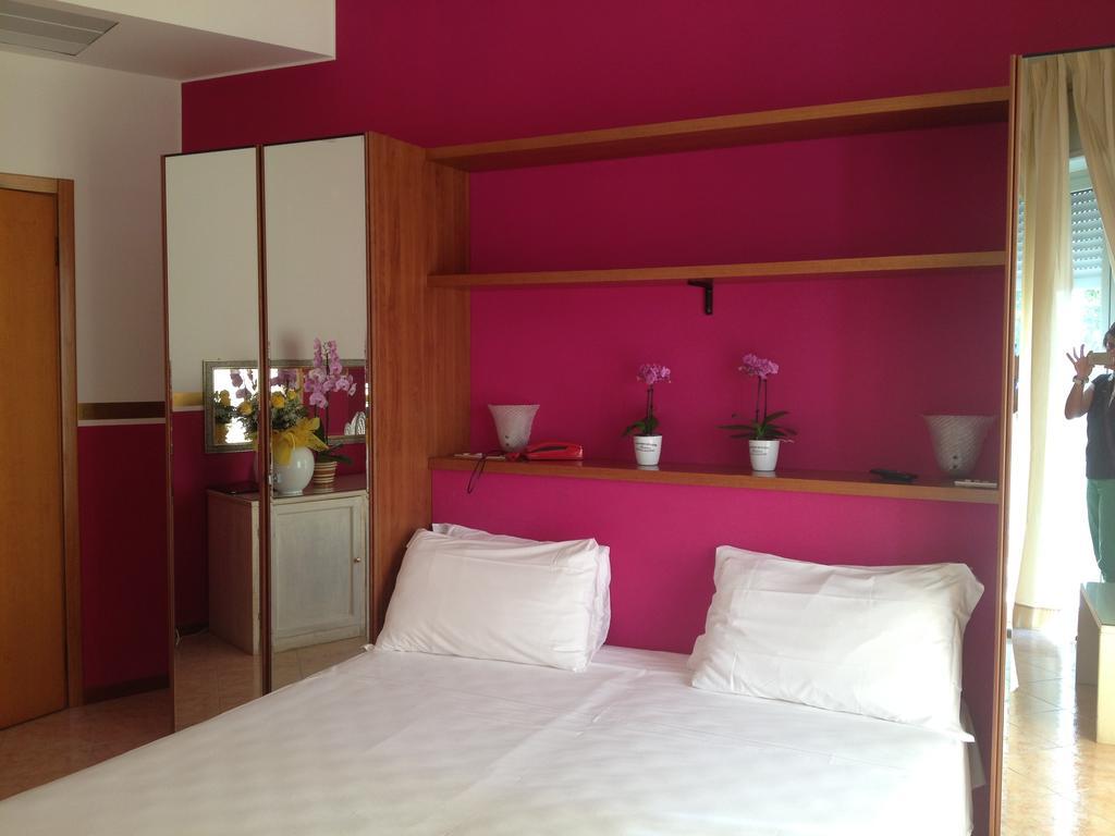 Hotel Benacus Lazise Exteriér fotografie